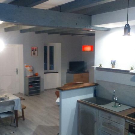 Maison A La Campagne Au Coeur Du Cantal Dept 15 Marmanhac Ngoại thất bức ảnh